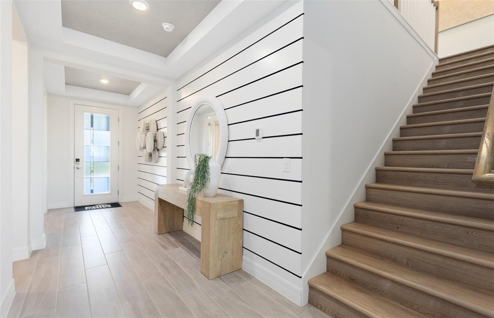 Model Home Design Only. Pictures and furnishings are for illustrative purposes only. Elevations, colors and options may vary. Furniture is for model home staging only. - 289 CRYSTAL WOOD DRIVE, WINTER GARDEN