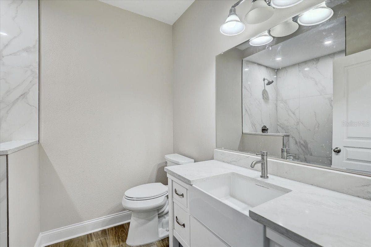 Single Family Residence at 7209 MEETING HOUSE LN, APOLLO BEACH, photo 38 of 47