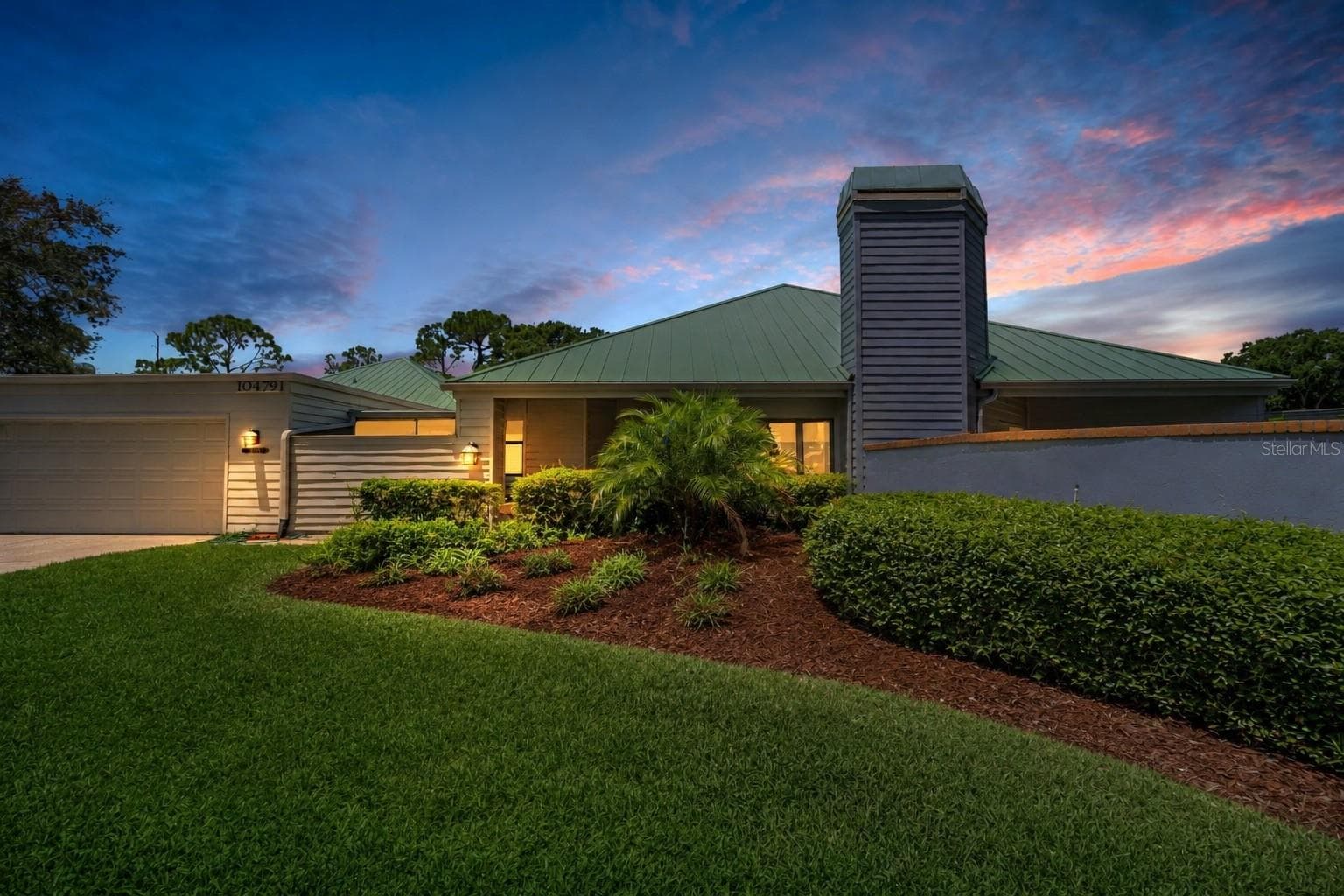 1 0 4 7 9 Longwood Drive Welcomes you! - 10479 LONGWOOD DR, SEMINOLE