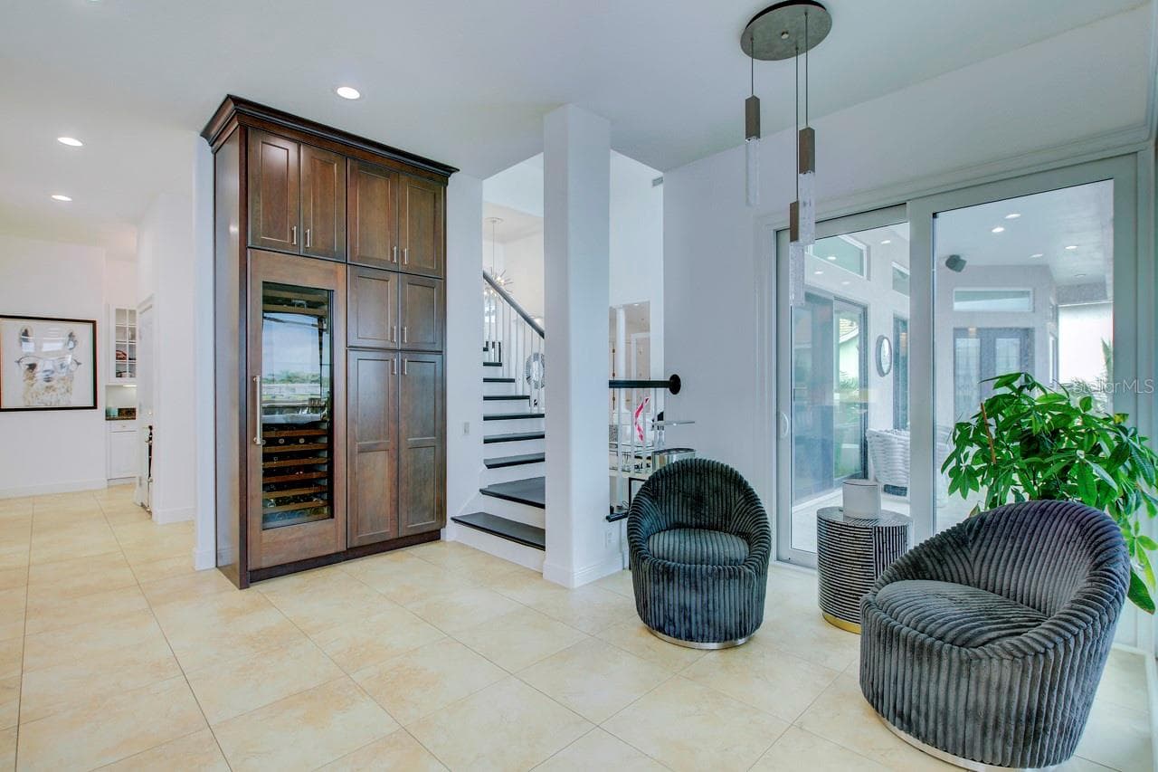 Single Family Residence at 6113 PASADENA POINT BLVD, GULFPORT, photo 39 of 92