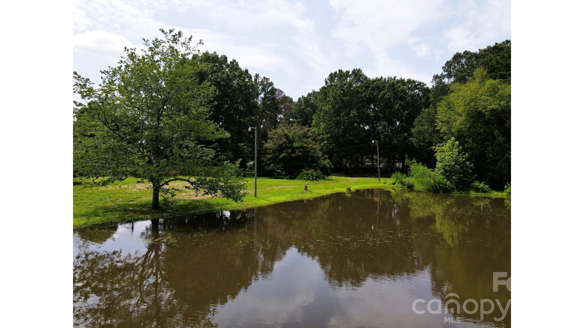 Acreage at 524 Dawn Circle, Charlotte, photo 31 of 48