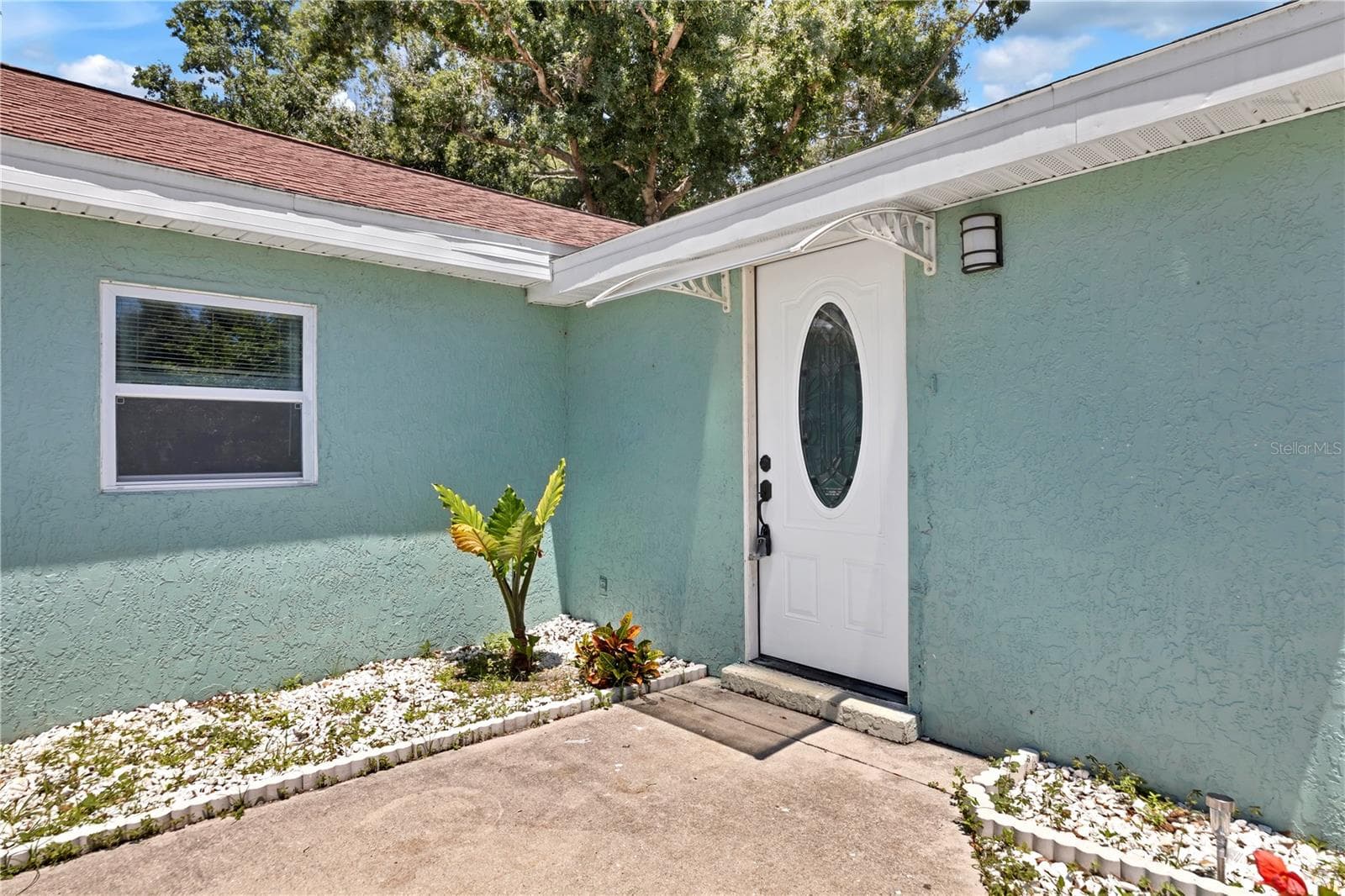 Single Family Residence at 2839 OLYMPIC ST, SARASOTA, photo 2 of 41