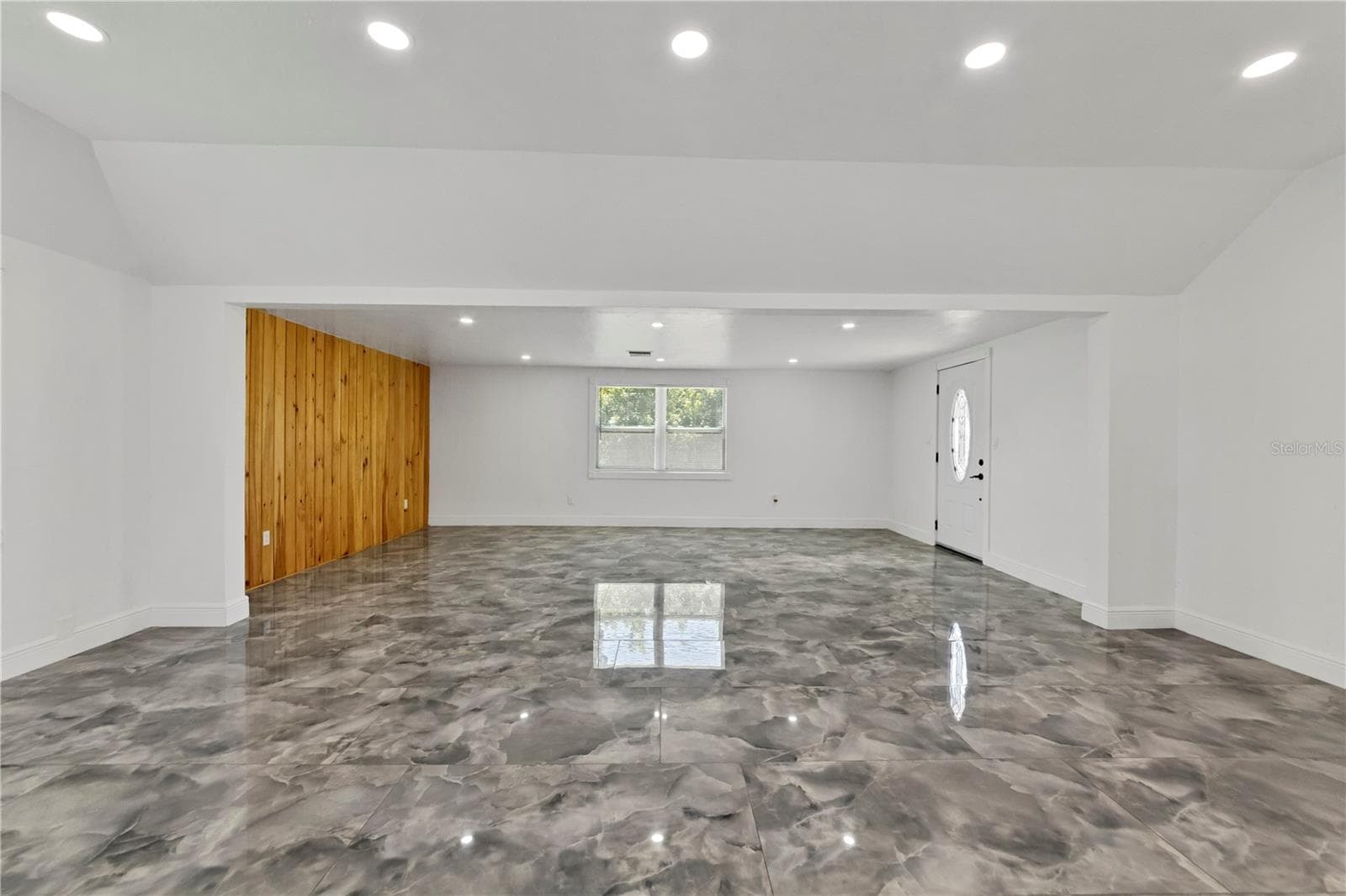 Single Family Residence at 2839 OLYMPIC ST, SARASOTA, photo 10 of 41