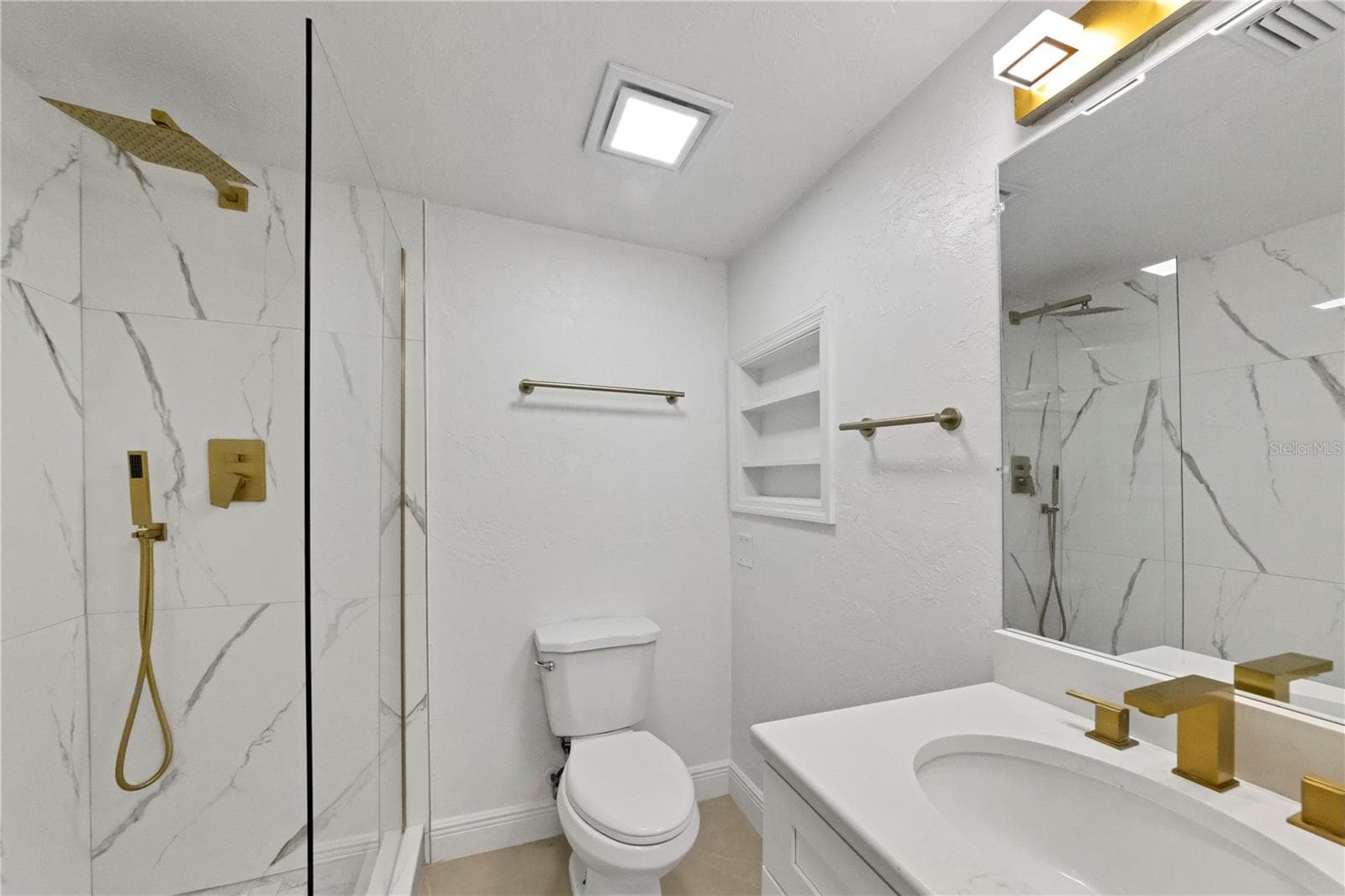 Single Family Residence at 2839 OLYMPIC ST, SARASOTA, photo 24 of 41