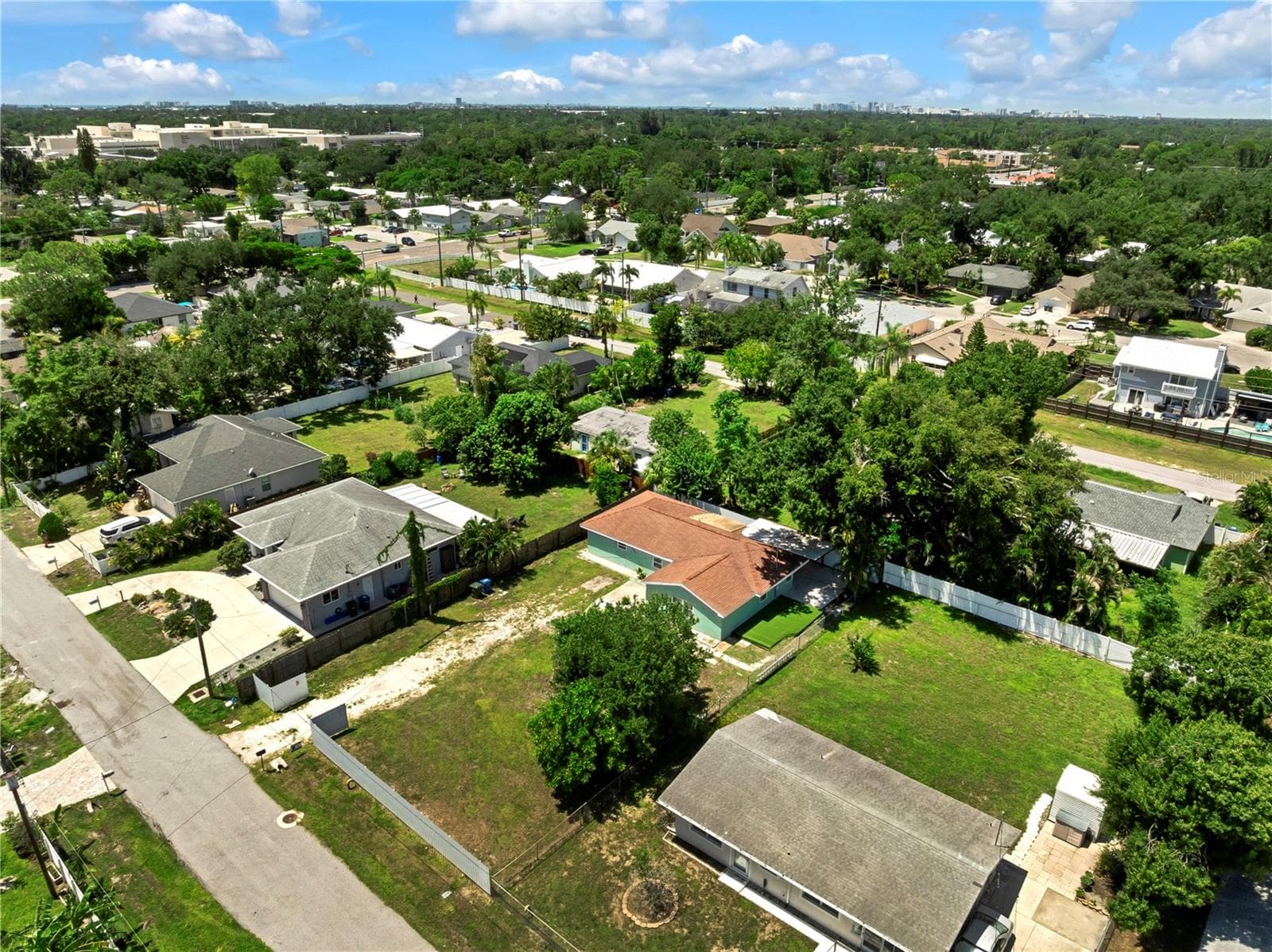 Single Family Residence at 2839 OLYMPIC ST, SARASOTA, photo 36 of 41