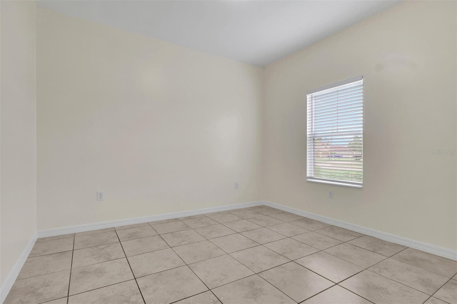 Single Family Residence at 25108 PALISADE RD, PUNTA GORDA, photo 17 of 27