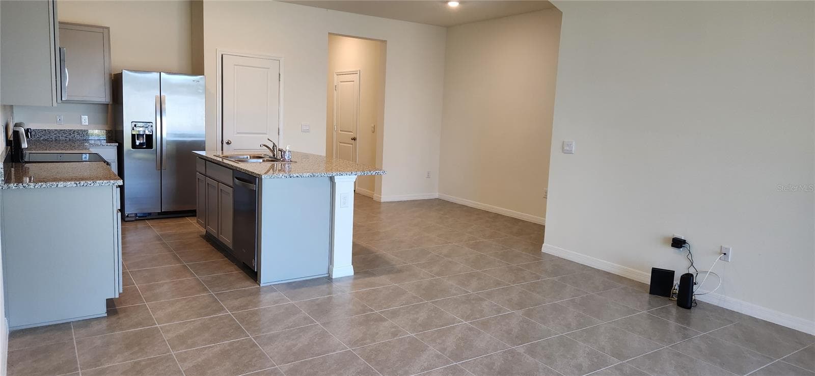 Townhouse at 9241 ROCK HARBOUR WAY, TAMPA, photo 5 of 22