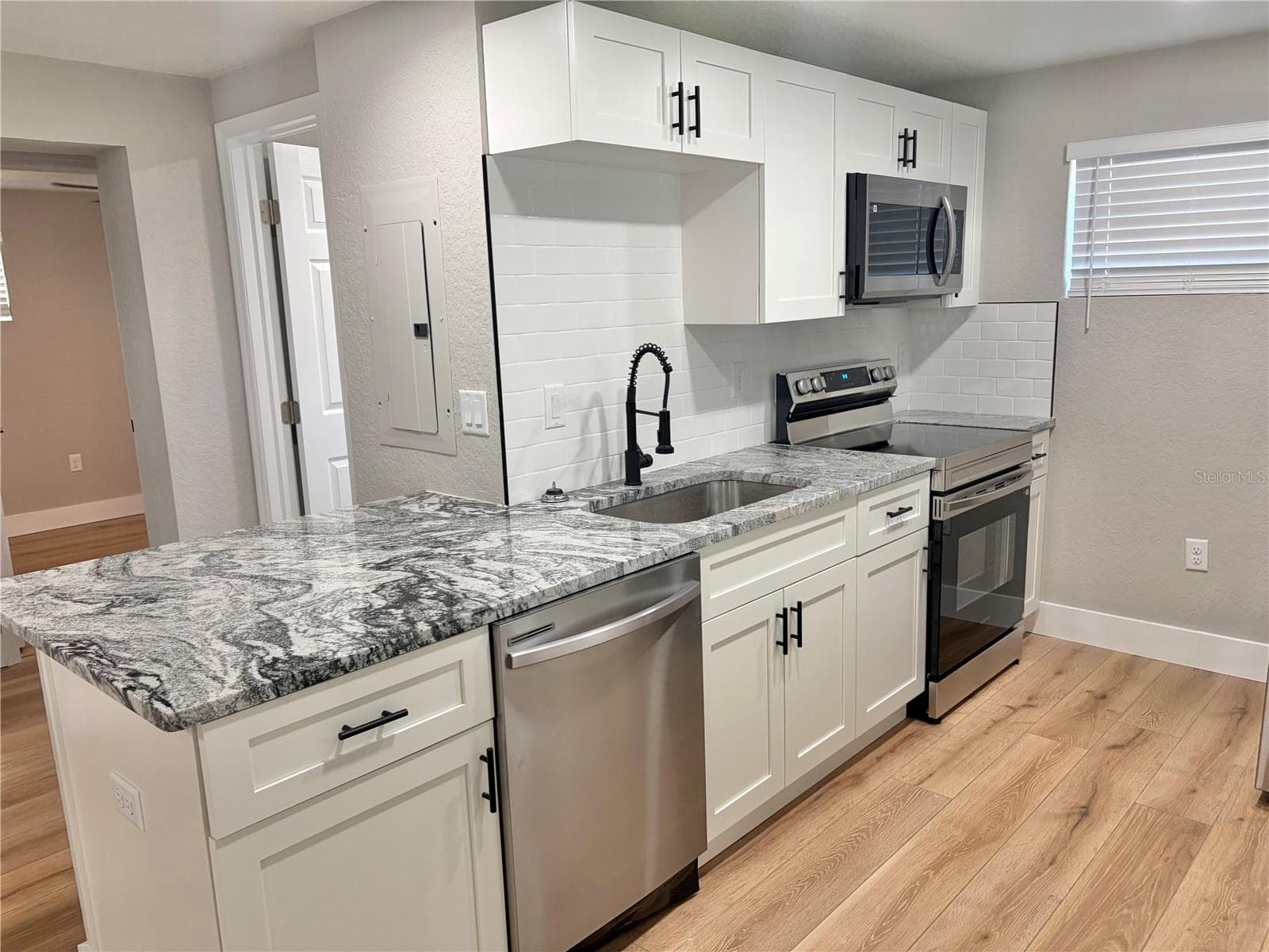 Single Family Residence at 12119 VICTORY DR, HUDSON, photo 19 of 62