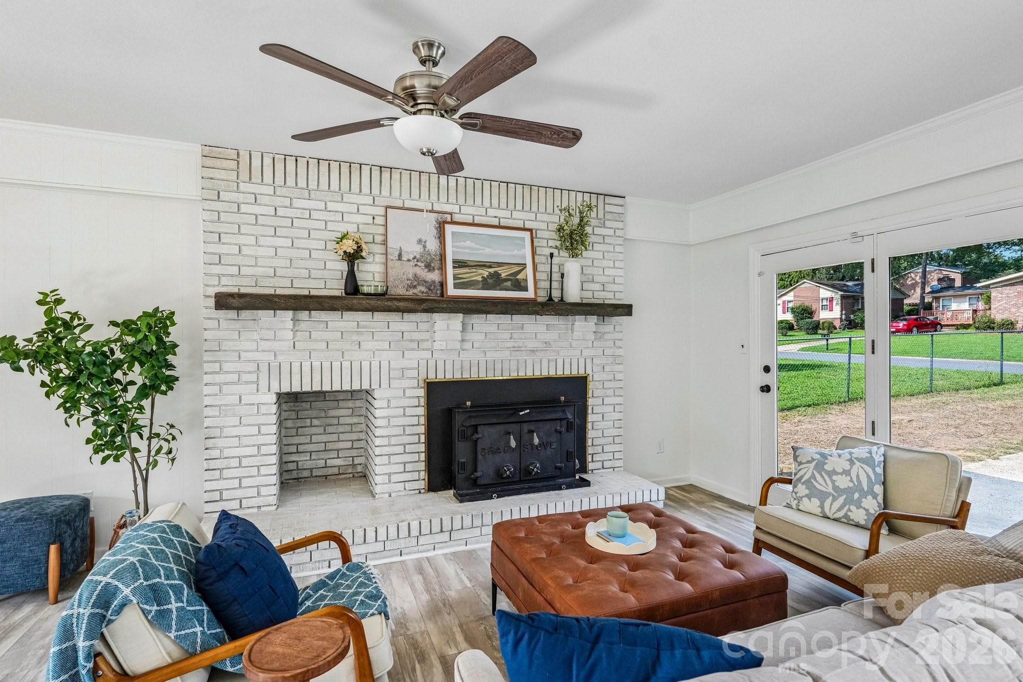 Single Family Residence at 1443 Lynhurst Drive, Gastonia, photo 9 of 41