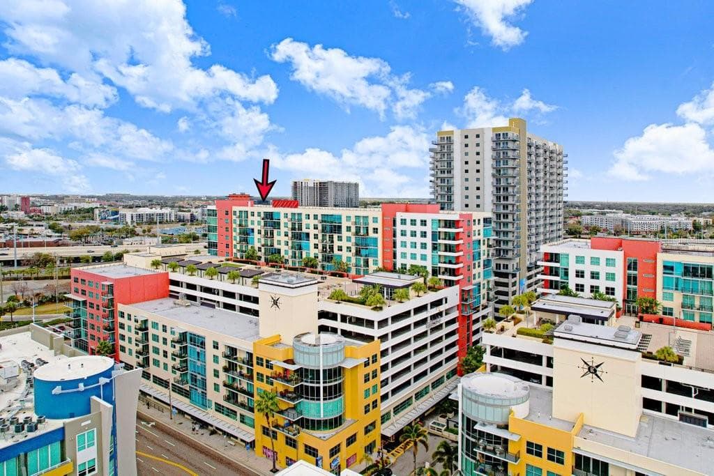 Condominium at 1120 E KENNEDY BLVD #1416, TAMPA