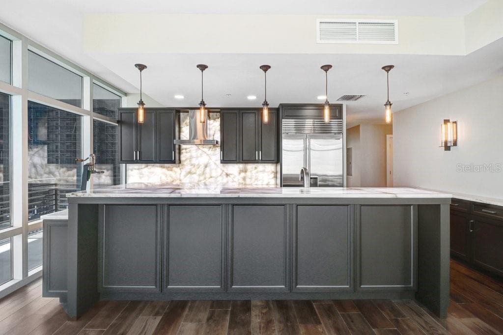 Condominium at 1120 E KENNEDY BLVD #1416, TAMPA, photo 6 of 29