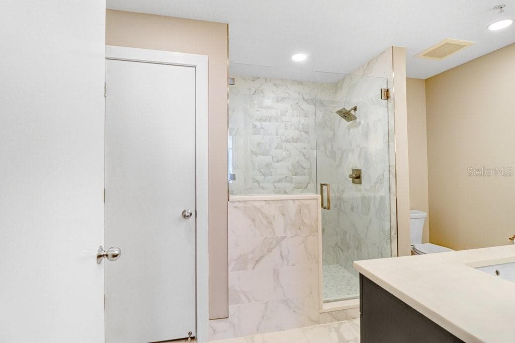 Condominium at 1120 E KENNEDY BLVD #1416, TAMPA, photo 14 of 29