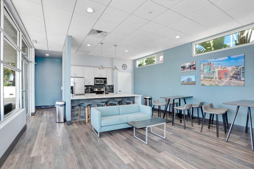 Condominium at 1120 E KENNEDY BLVD #1416, TAMPA, photo 26 of 29