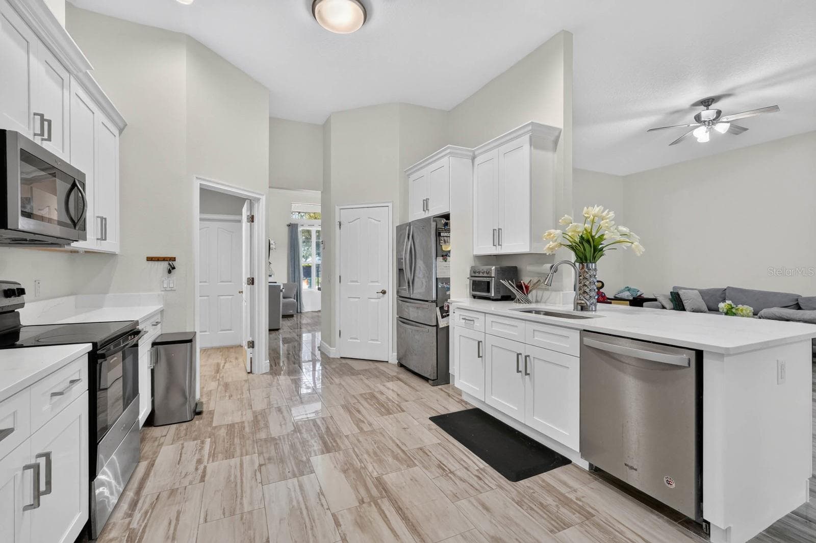 Single Family Residence at 1517 CLAPTON DR, DELAND, photo 12 of 44