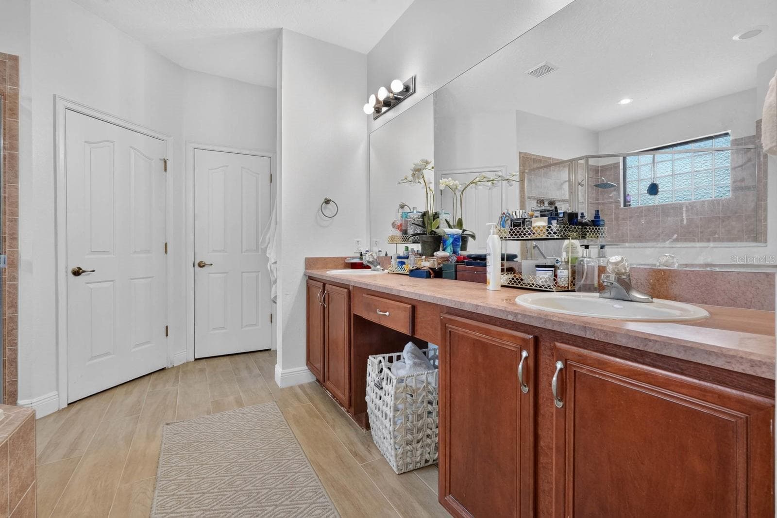 Single Family Residence at 1517 CLAPTON DR, DELAND, photo 24 of 44