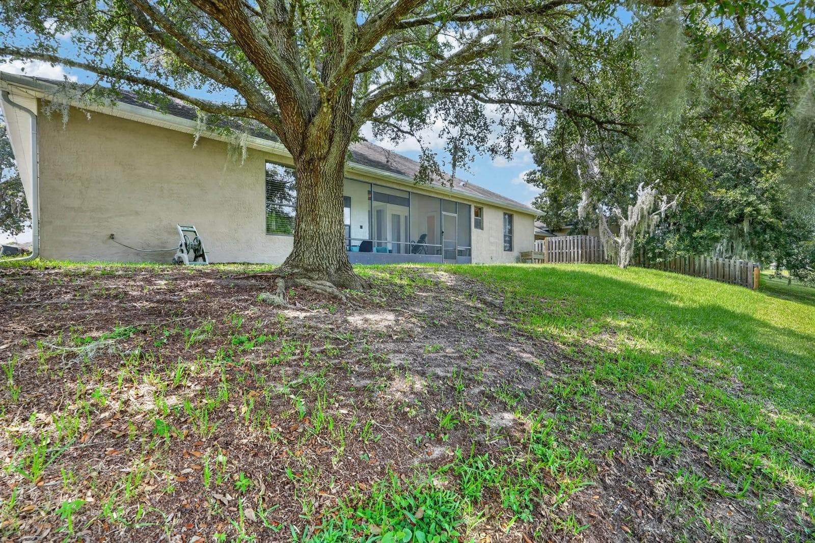 Single Family Residence at 1517 CLAPTON DR, DELAND, photo 35 of 44