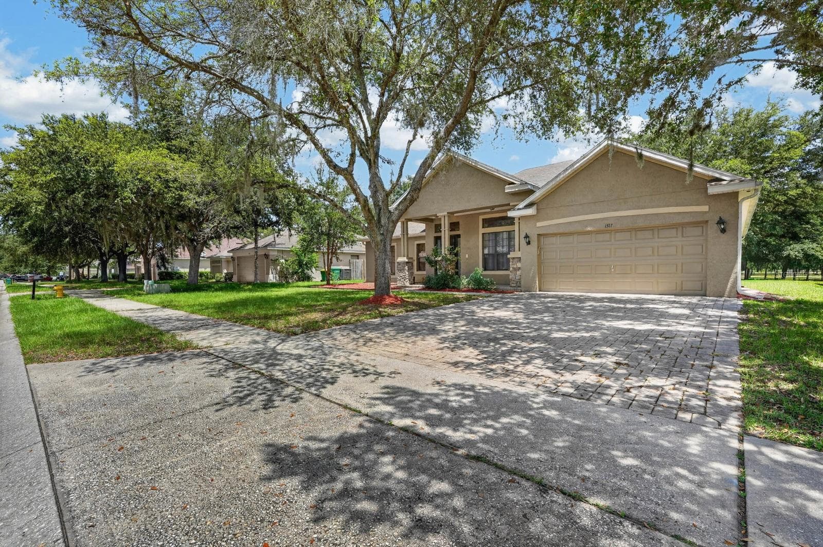 Single Family Residence at 1517 CLAPTON DR, DELAND, photo 39 of 44