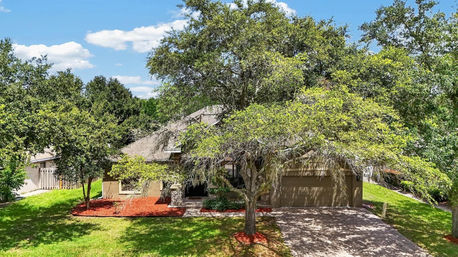 Single Family Residence at 1517 CLAPTON DR, DELAND, photo 40 of 44