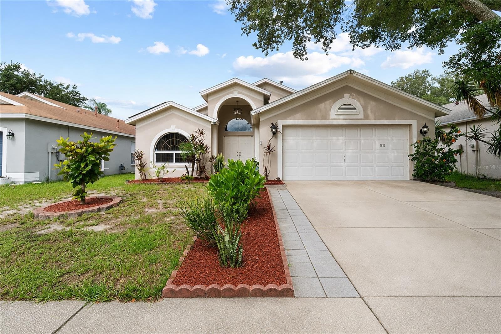 Single Family Residence at 1622 HULETT DR, BRANDON, photo 4 of 37
