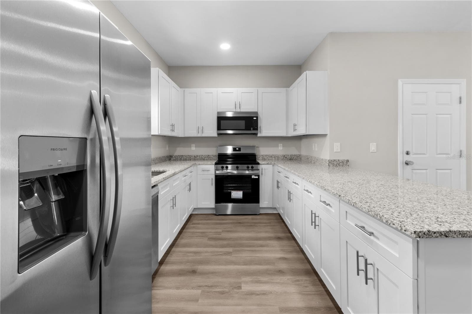 Single Family Residence at 5013 FINDERS CT, TAMPA, photo 15 of 47