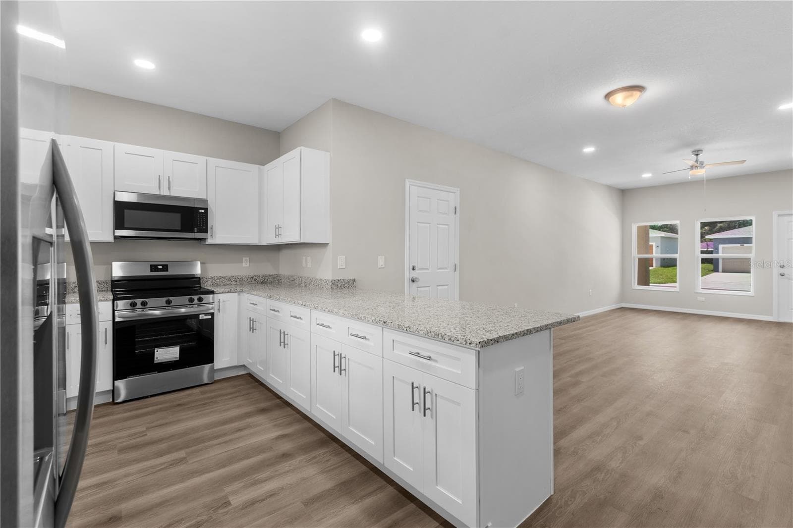 Single Family Residence at 5013 FINDERS CT, TAMPA, photo 16 of 47