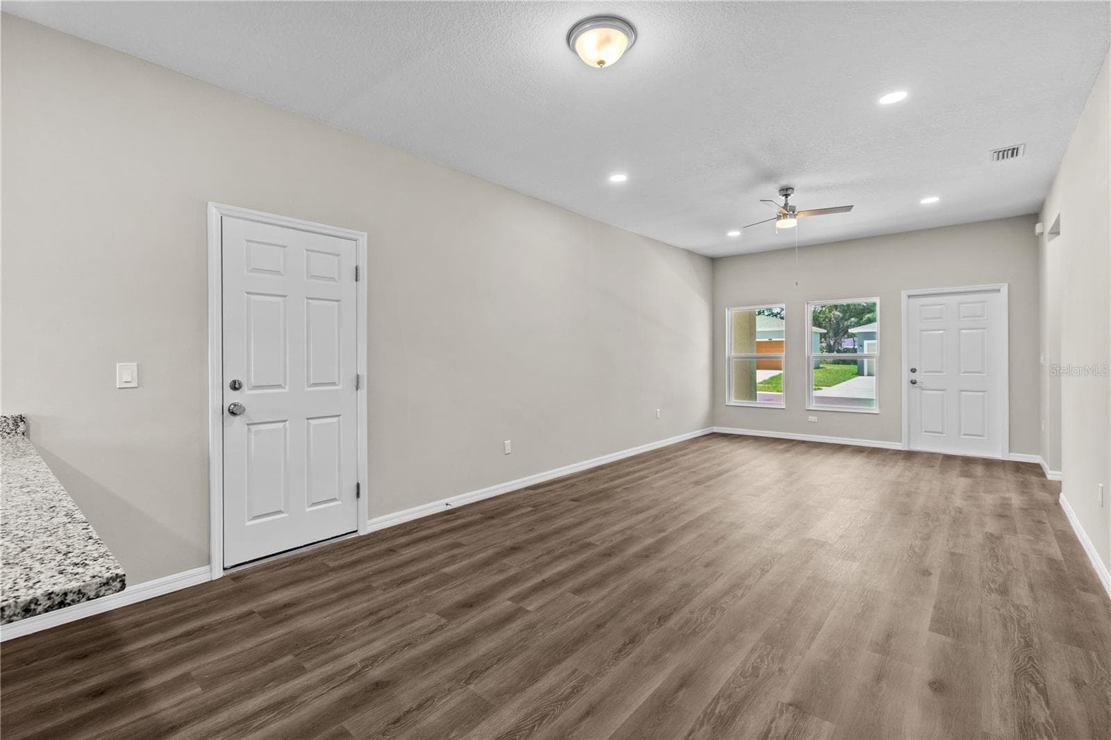 Single Family Residence at 5013 FINDERS CT, TAMPA, photo 24 of 47