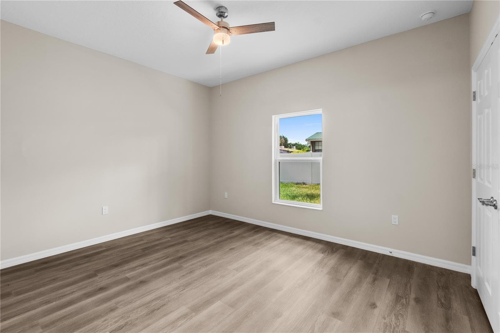 Single Family Residence at 5013 FINDERS CT, TAMPA, photo 32 of 47