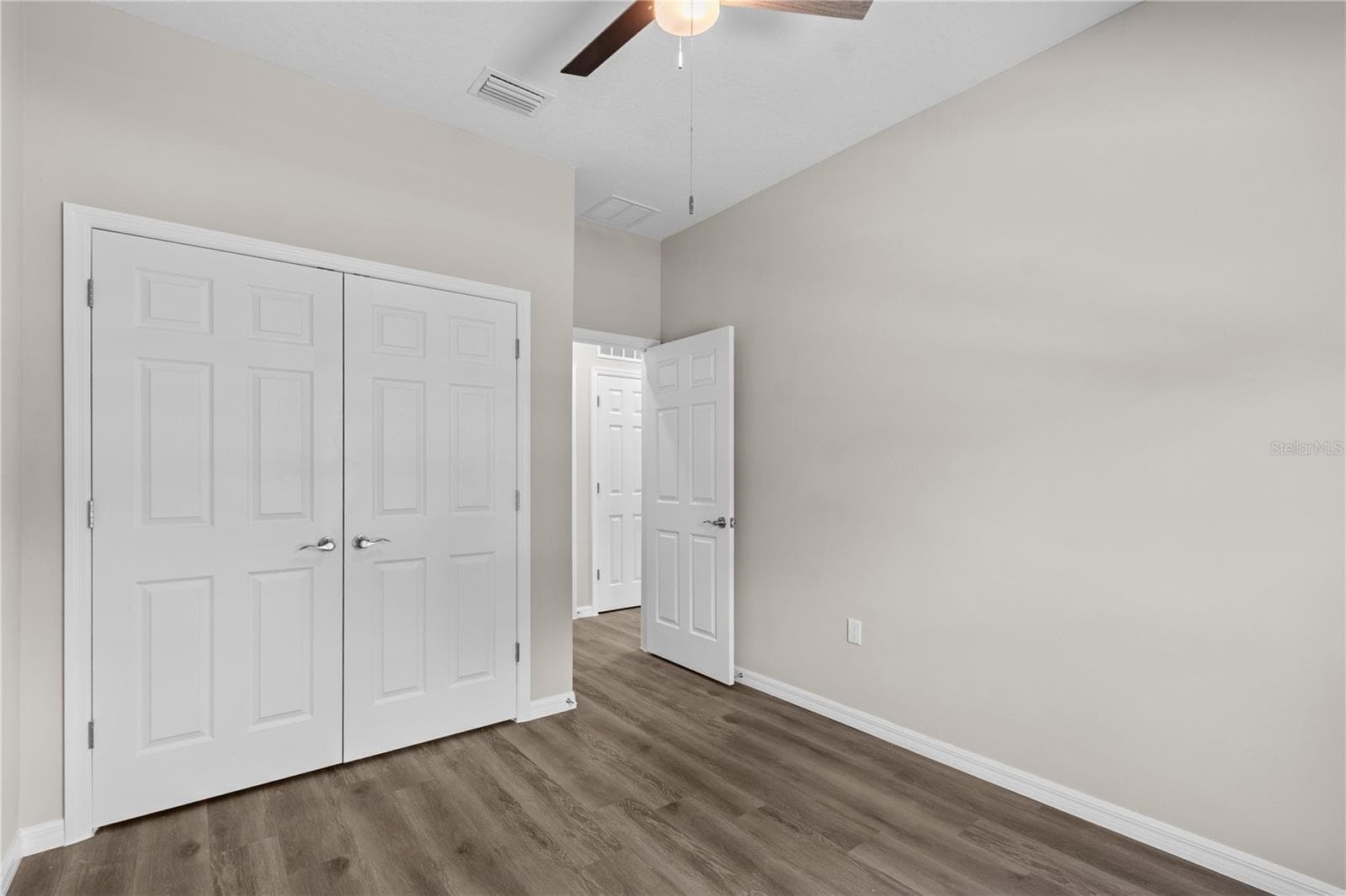 Single Family Residence at 5013 FINDERS CT, TAMPA, photo 38 of 47