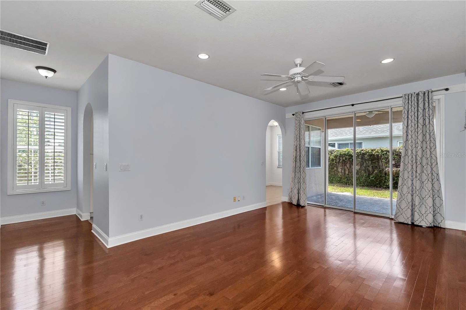 Single Family Residence at 3302 SW 38TH PL, OCALA, photo 9 of 37