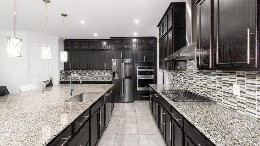 Single Family Residence at 14825 ELLINGSWORTH LN, WINTER GARDEN, photo 12 of 30