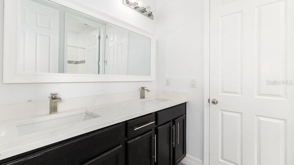 Single Family Residence at 14825 ELLINGSWORTH LN, WINTER GARDEN, photo 20 of 30