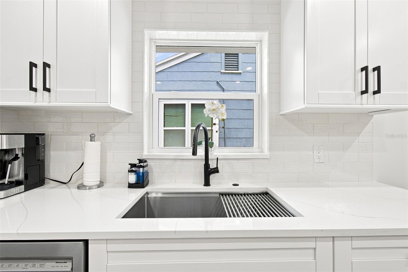 Single Family Residence at 3745 1ST AVE N, ST PETERSBURG, photo 16 of 87