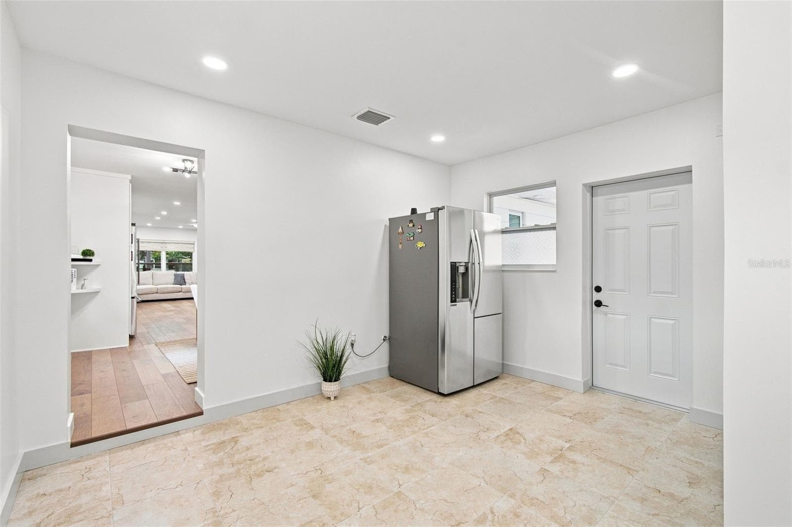 Single Family Residence at 3745 1ST AVE N, ST PETERSBURG, photo 24 of 87