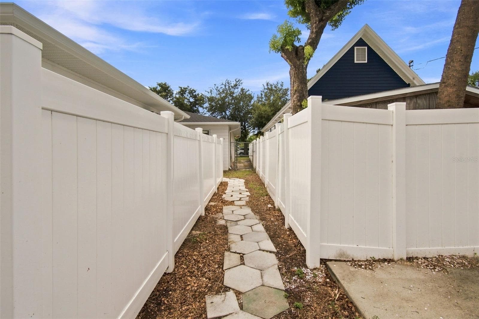 Single Family Residence at 3745 1ST AVE N, ST PETERSBURG, photo 48 of 87