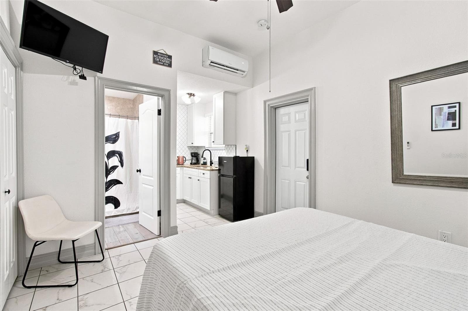 Single Family Residence at 3745 1ST AVE N, ST PETERSBURG, photo 57 of 87