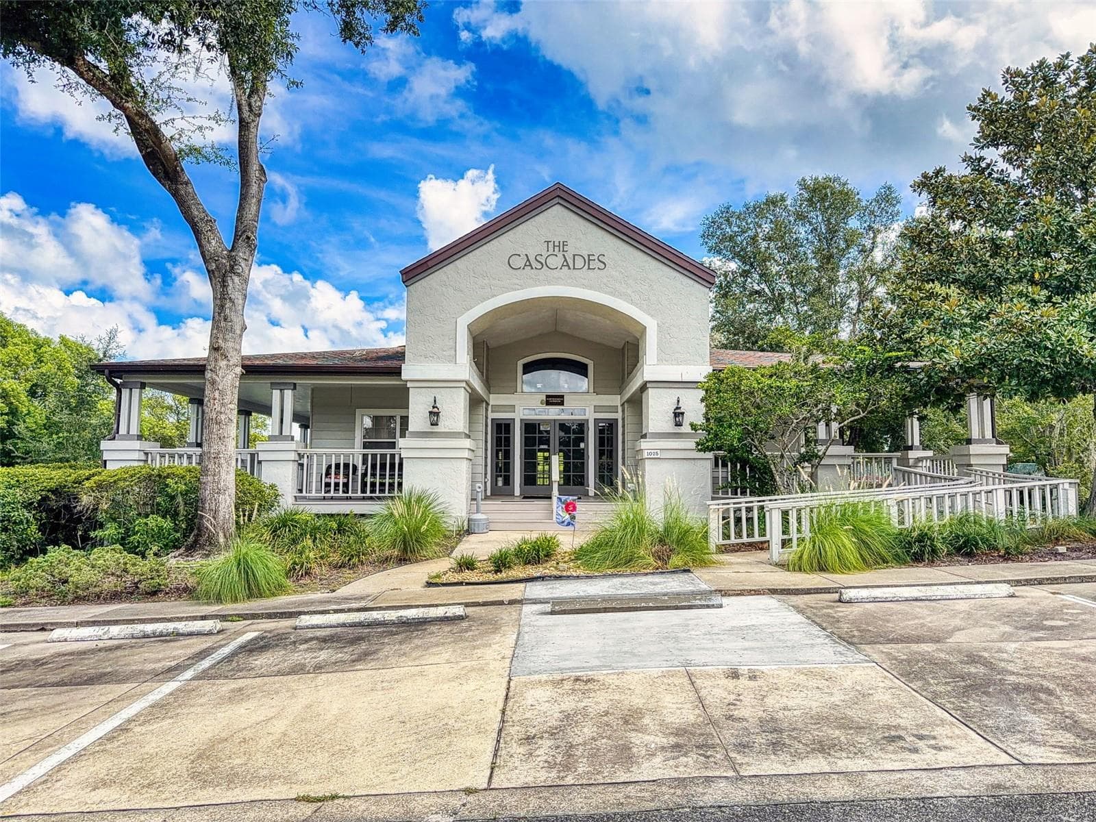 Single Family Residence at 1122 STILLWATER DR, DELAND, photo 27 of 33