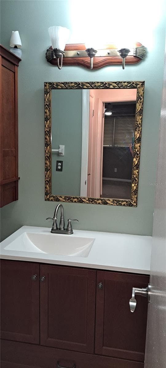 Condominium at 6770 RIVIERA N, PINELLAS PARK, photo 10 of 13