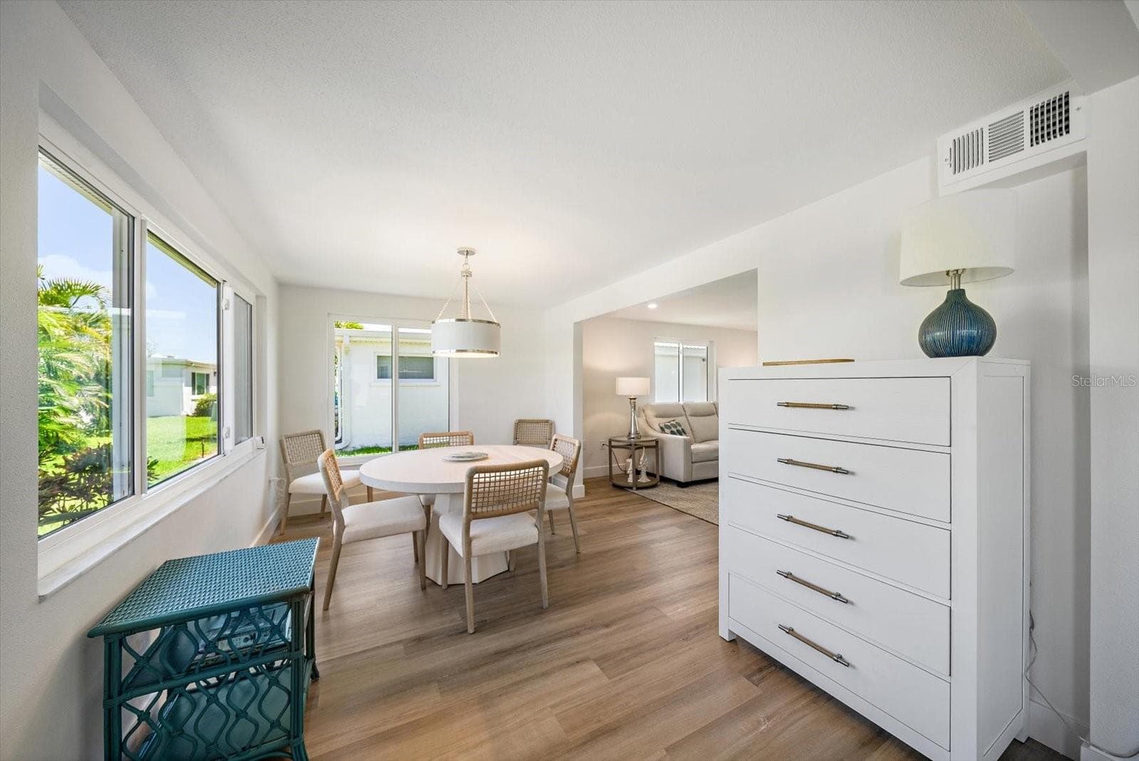 Condominium at 711 SPANISH DR S #211, LONGBOAT KEY, photo 19 of 31