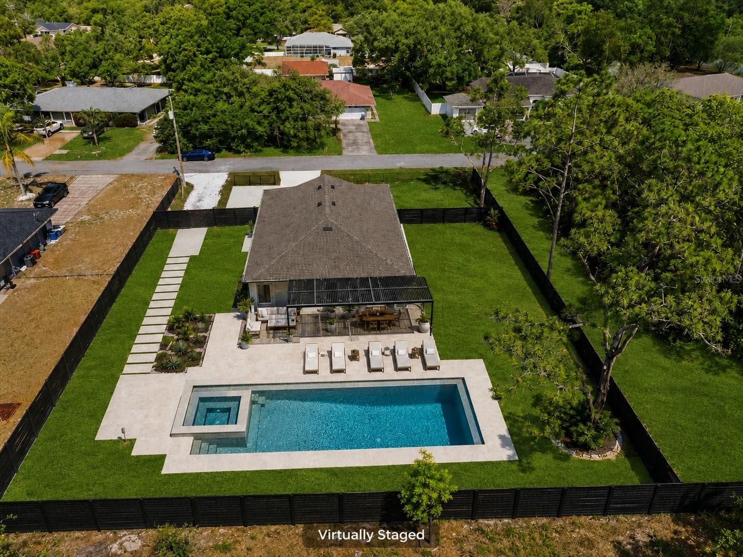 Virtual Walkway, Patio & Pool - 12326 DEEP CREEK DR, SPRING HILL