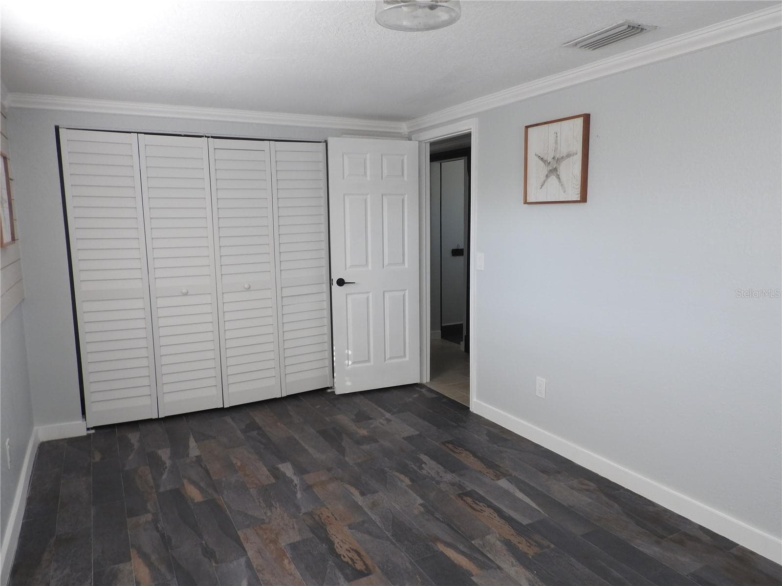 Single Family Residence at 8822 ROCKY CREEK DR, TAMPA, photo 17 of 36