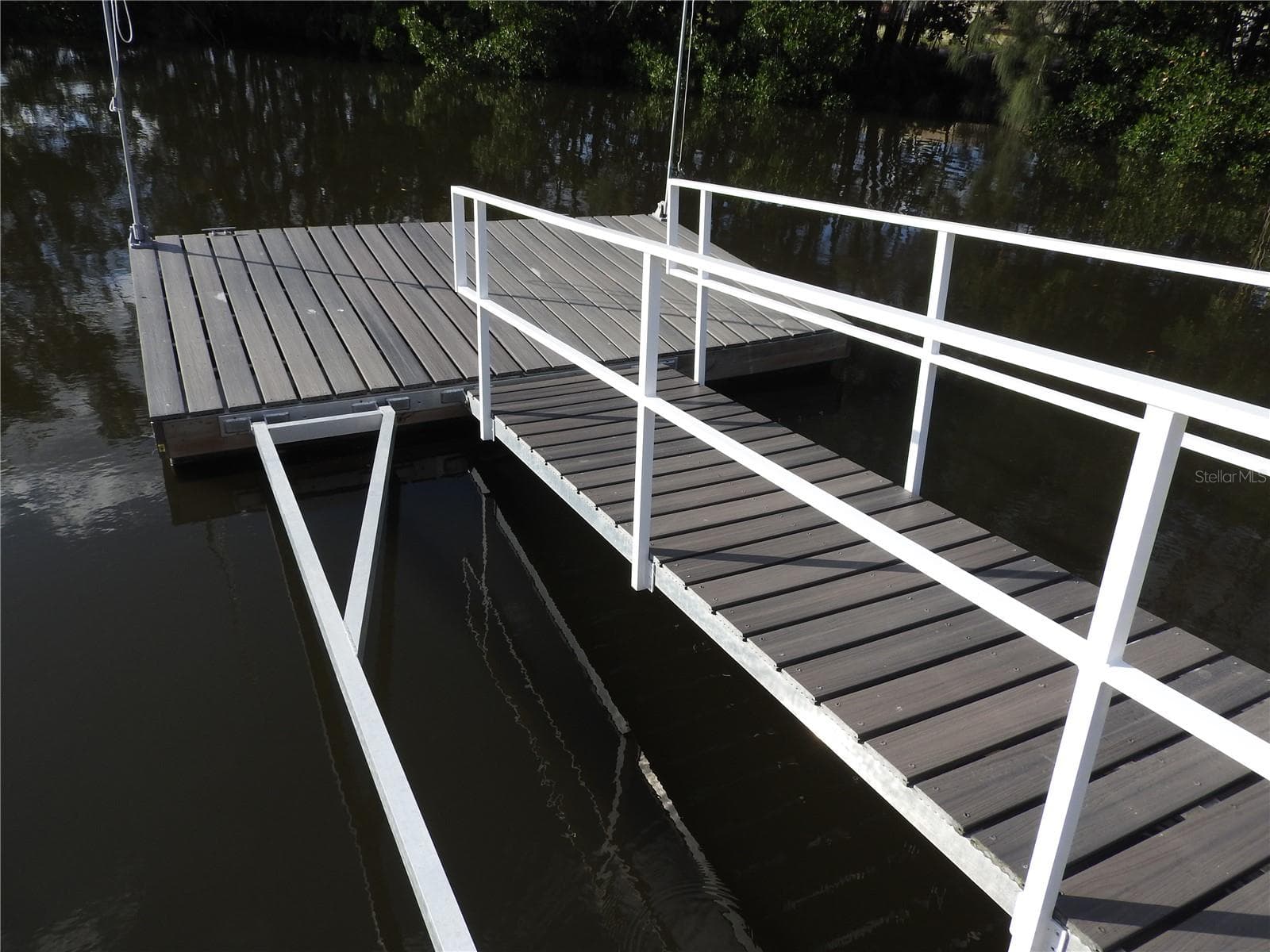 Single Family Residence at 8822 ROCKY CREEK DR, TAMPA, photo 25 of 36