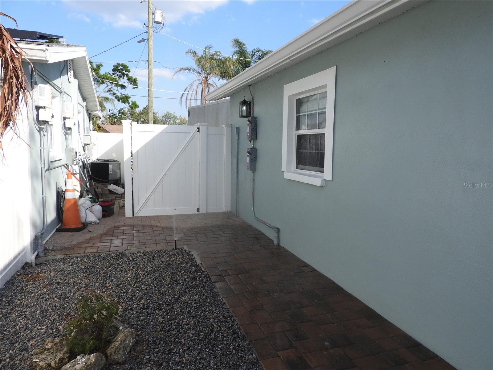Single Family Residence at 8822 ROCKY CREEK DR, TAMPA, photo 27 of 36