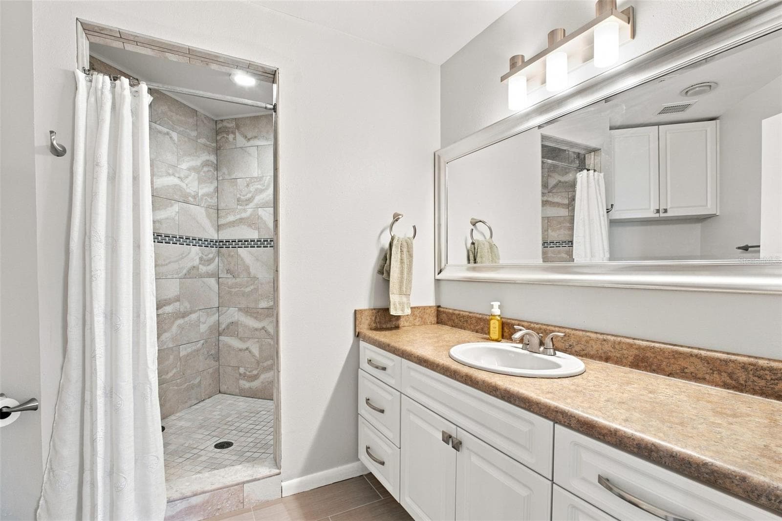 Condominium at 3588 INDIGO POND DR #12, PALM HARBOR, photo 25 of 58