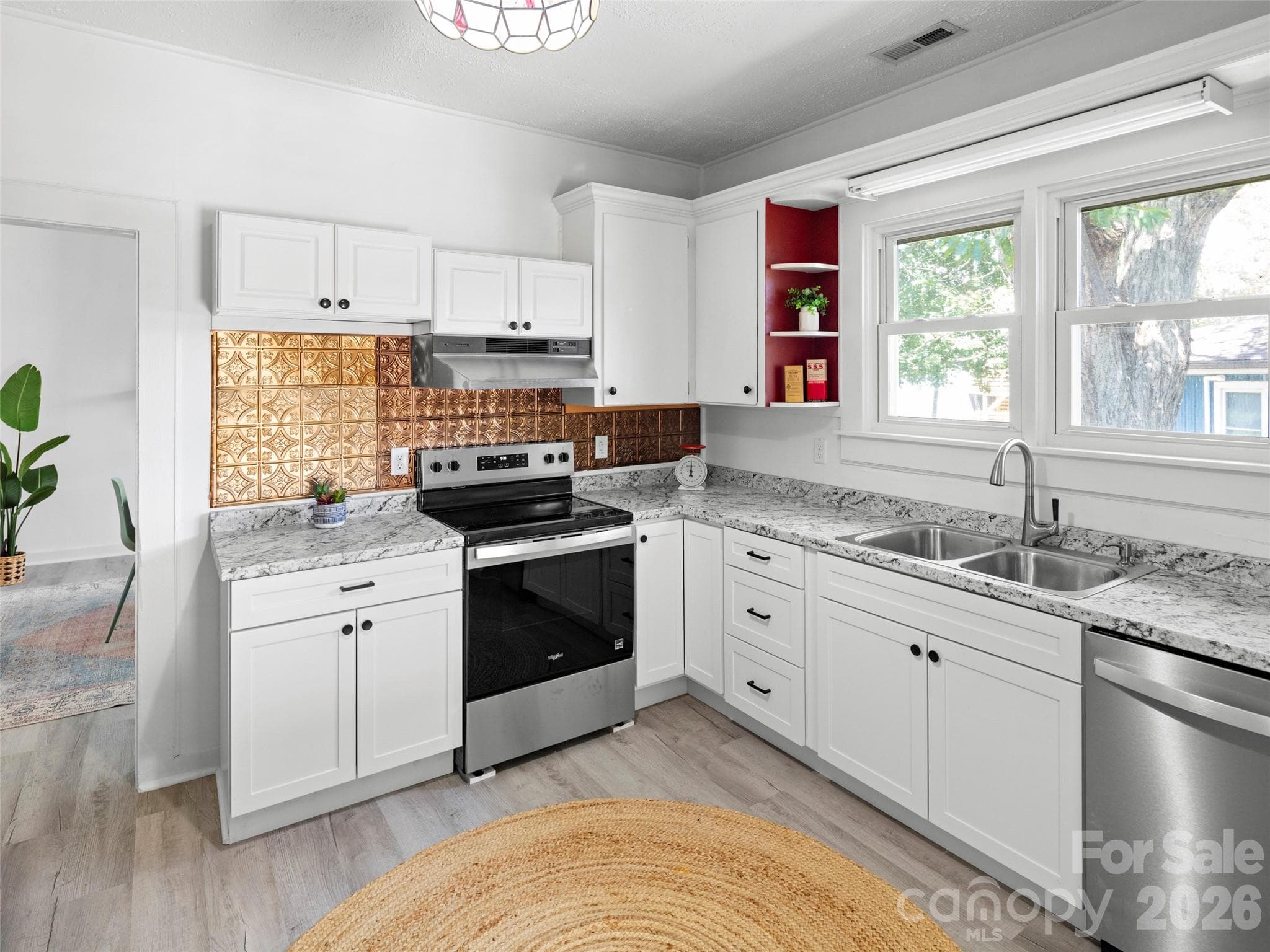 Updated kitchen - 122 Edwards Avenue, Swannanoa