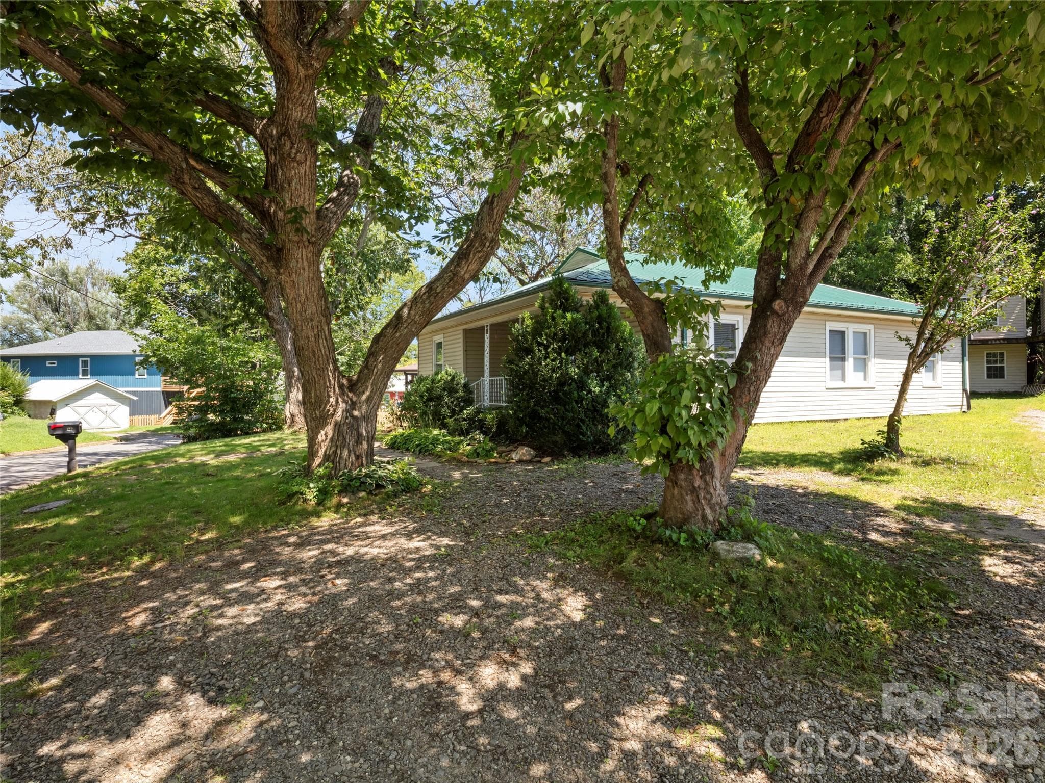 122 Edwards Ave - 122 Edwards Avenue, Swannanoa