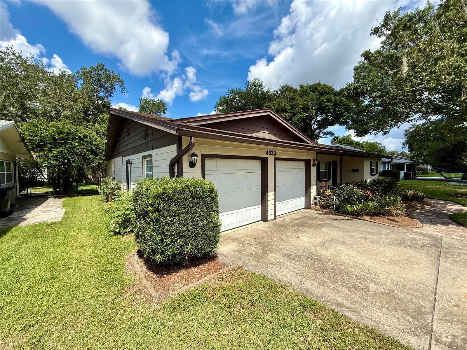 Single Family Residence at 4332 BLONIGEN AVE, ORLANDO, photo 5 of 39