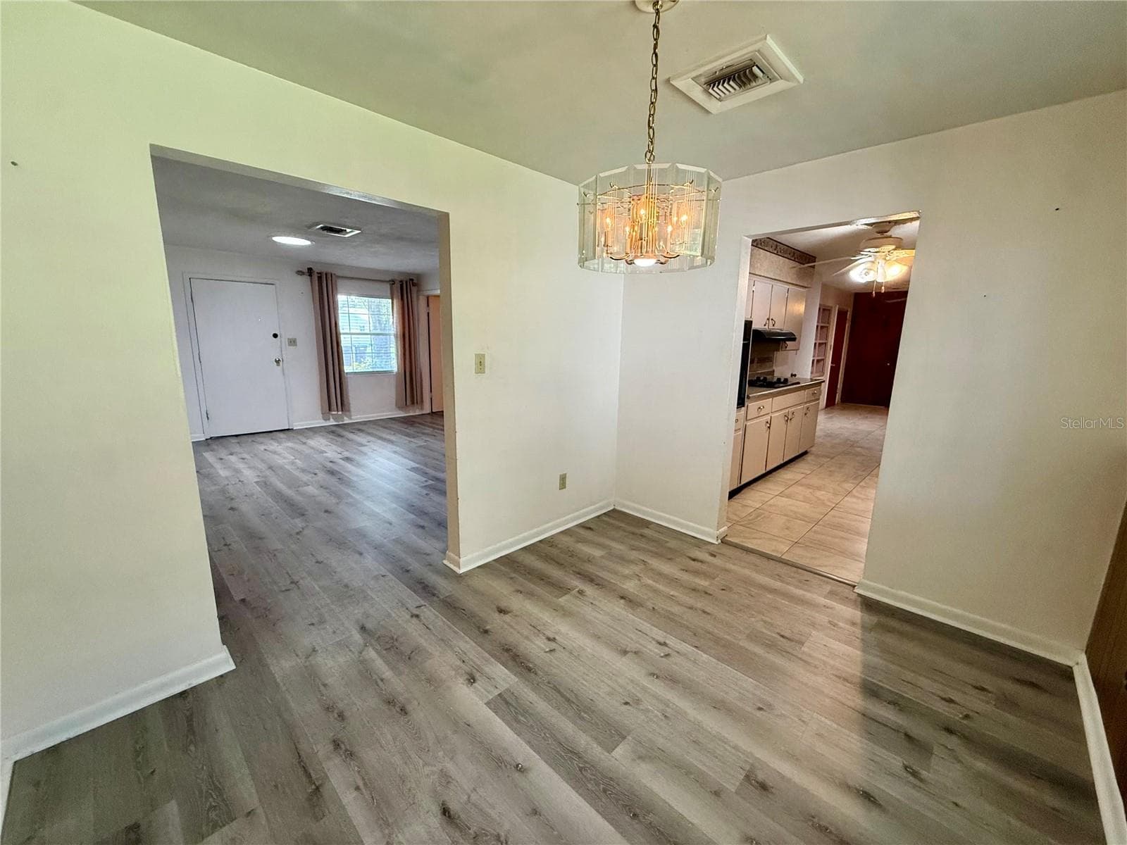 Single Family Residence at 4332 BLONIGEN AVE, ORLANDO, photo 13 of 39