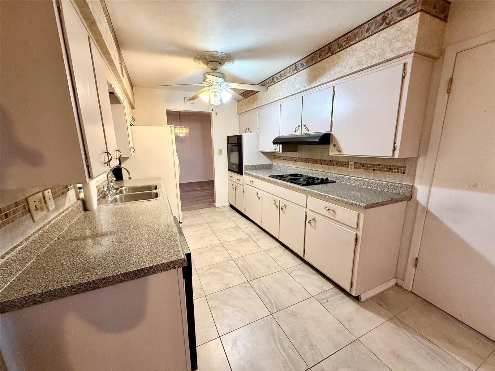 Single Family Residence at 4332 BLONIGEN AVE, ORLANDO, photo 19 of 39