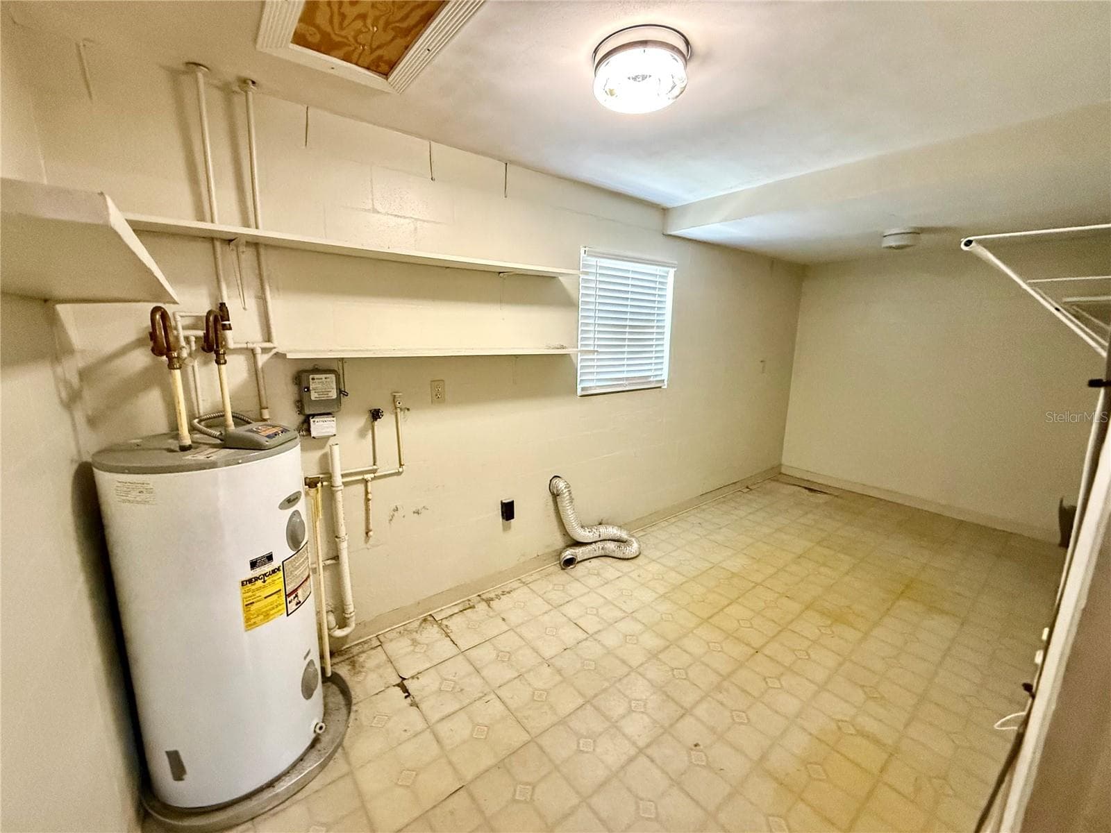 Single Family Residence at 4332 BLONIGEN AVE, ORLANDO, photo 33 of 39