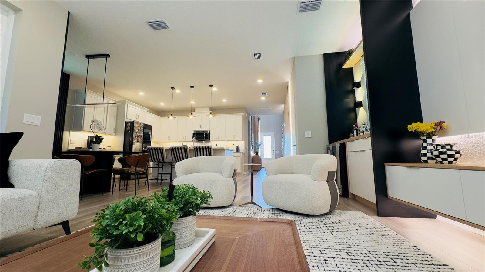 Single Family Residence at 16192 HONEY HARVEST ST, WINTER GARDEN, photo 17 of 94